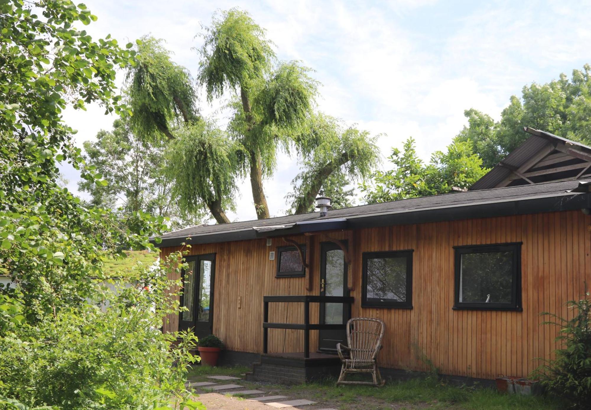 Cherry Cottage Schoonrewoerd Exteriör bild